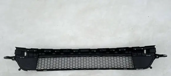 Renault Trafic III (X82) Front bumper lower grill 622544919R