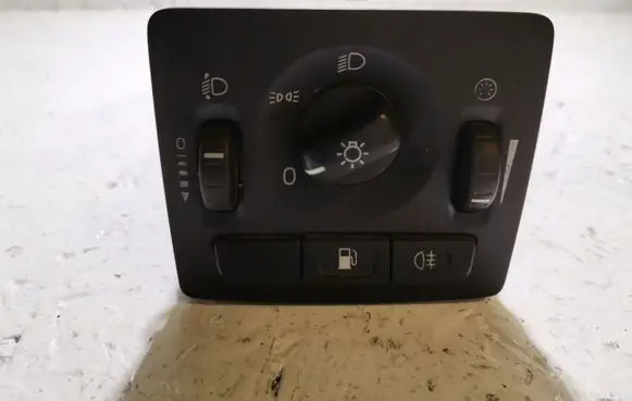 Volvo V50 Light switch 30739298