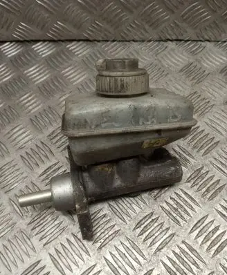 Opel Vectra B Master brake cylinder