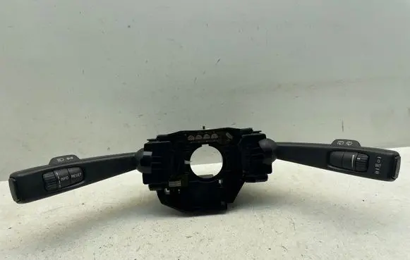 Volvo C30 Wiper turn signal indicator stalk/switch P30773146 T0586981 17G2223