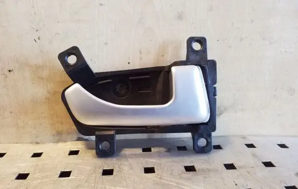 KIA Sportage Rear door interior handle 826203U000