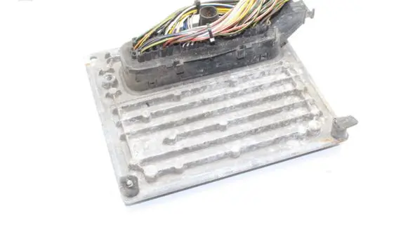 Ford Fiesta Engine control unit/module 4S6112A650NC