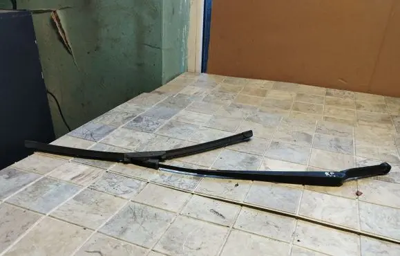 Audi A6 S6 C5 4B Front wiper blade arm 4B1955407A