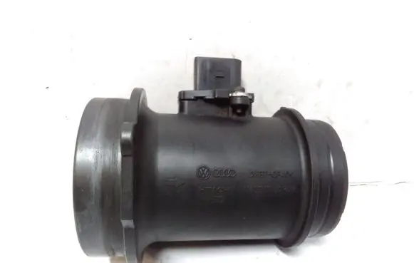 Audi A6 S6 C6 4F Mass air flow meter 059906461K