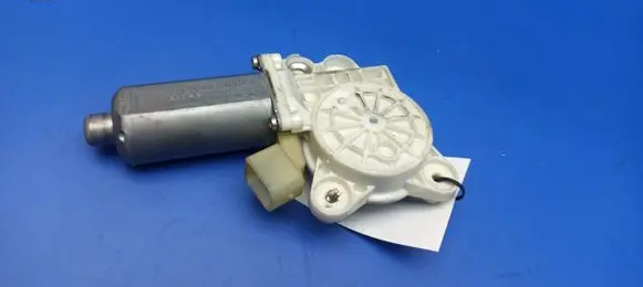 Mercedes-Benz CL C215 Front door window regulator motor A2308201042 0130821921