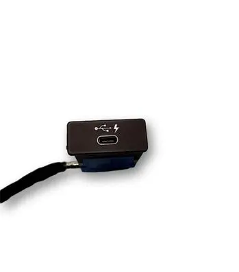 BMW 1 F40 USB socket connector 84108711939 8711939