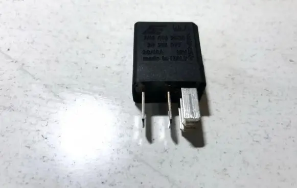 Volkswagen Golf V Other relay 7m0951253c 29201077