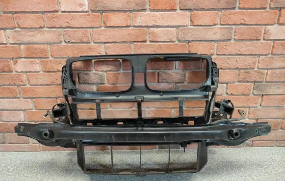 BMW X5 E70 Front bumper cross member 7165458