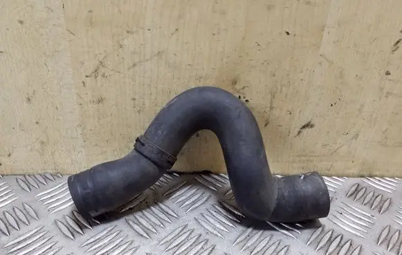 Volkswagen Transporter - Caravelle T5 Engine coolant pipe/hose 7H0121051D