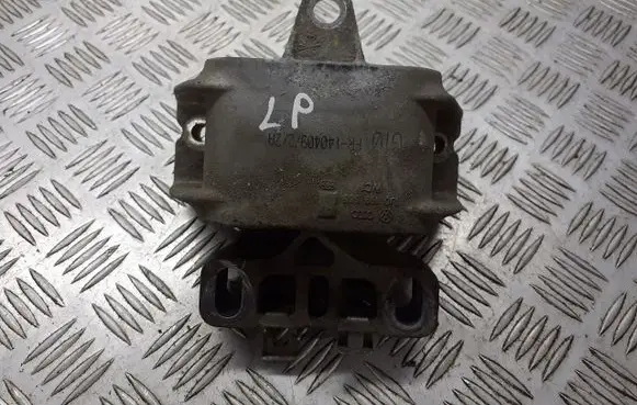 Skoda Octavia Mk1 (1U) Engine mount vacuum valve 1J0199555