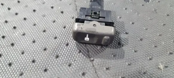Volvo S40, V40 Central locking switch button 
