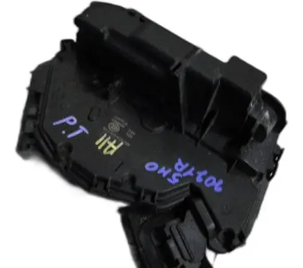 Volkswagen Golf VIII Lock set 5TA839016L