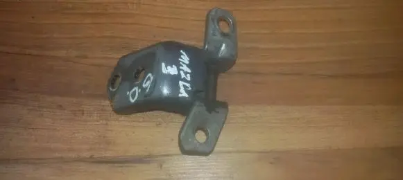 Mazda 3 I Rear door lower hinge