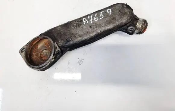 Audi A6 S6 C5 4B Engine coolant pipe/hose 059121121D