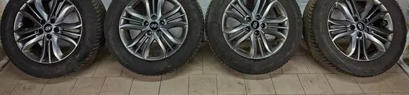 Hyundai ix35 R17 alloy rim 529102Y600