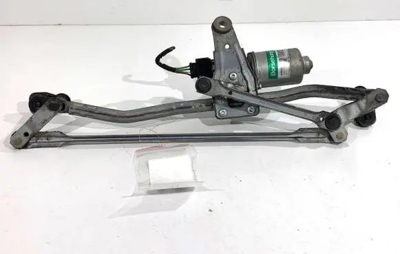 Volkswagen Jetta VI Front wiper linkage and motor 5C7955023B