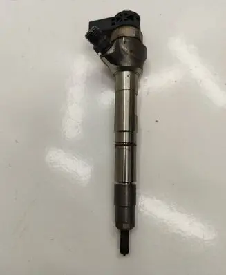 Fuel injector