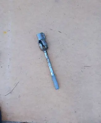 Mazda 6 Steering column universal joint