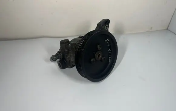 BMW 5 E60 E61 Power steering pump 6774698 32416774698 6781486
