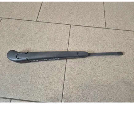 KIA Ceed Rear wiper blade arm 