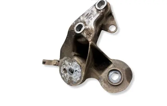 Audi A6 Allroad C6 Engine mounting bracket 4F0199352M