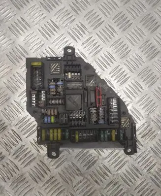 BMW X3 F25 Fuse box set 9259468