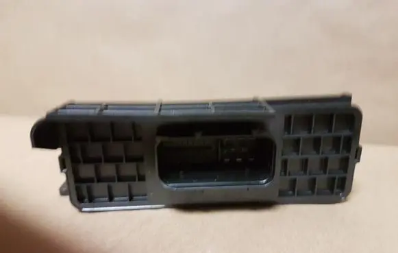 Audi A6 S6 C6 4F Power management control unit 4F0907280A 4F0910280