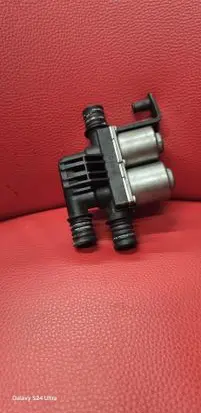 BMW 6 E63 E64 Coolant heater control valve 
