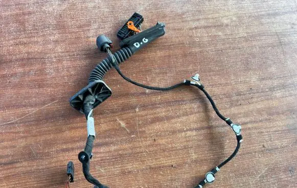 Volkswagen e-Up Rear door wiring loom 1S4971694B