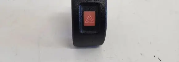 Opel Astra G Hazard light switch 09138059 09131728