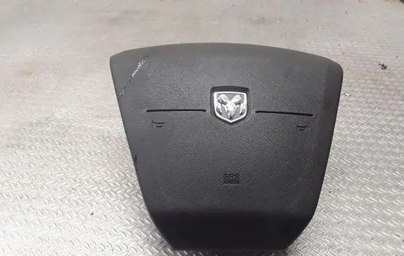 Steering wheel airbag