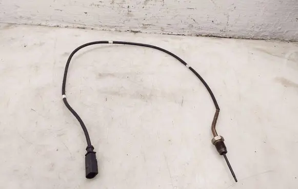 Volkswagen Transporter - Caravelle T6 Exhaust gas pressure sensor 04L906088HL