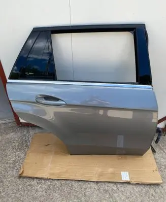 Mercedes-Benz E W212 Rear door