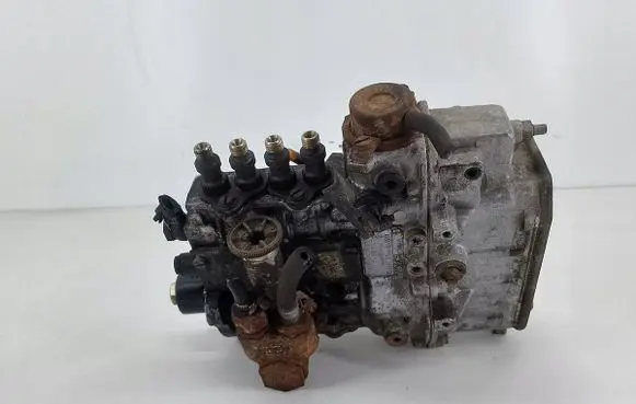 Mercedes-Benz W123 Fuel injection high pressure pump