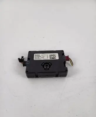 BMW 1 F20 F21 Aerial antenna filter 9226888