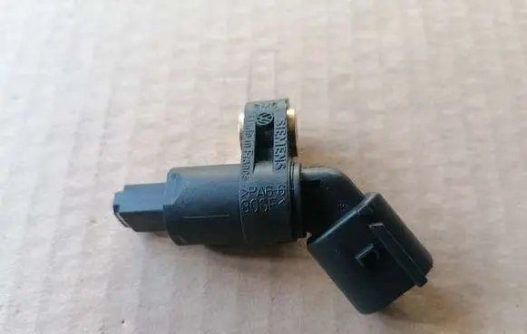 Audi A3 S3 8L ABS wheel speed sensor 1J0927803