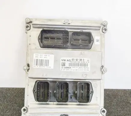Audi Q7 4M Engine control unit/module 0281030218 059907309B