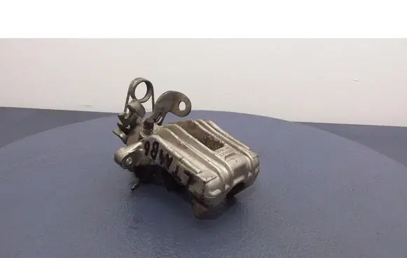Audi A4 S4 B6 8E 8H Rear brake caliper TH793L