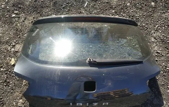 Seat Ibiza IV (6J,6P) Tailgate/trunk/boot lid pilkas