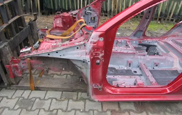 Mazda 2 Front quarter panel KRIS46786