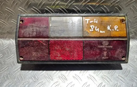 Volkswagen Transporter - Caravelle T3 Rear/tail lights 53300R7 31222R3