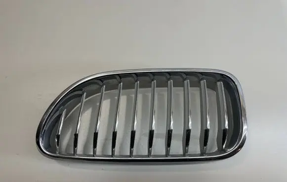 BMW 6 F06 Gran coupe Front bumper upper radiator grill 51137212849 10627110