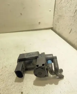 Audi Q7 4L Turbo solenoid valve 059906628B