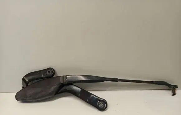 Mercedes-Benz E W211 Front wiper blade arm A2118240049 A2118200444