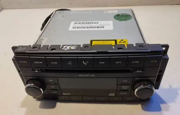 Chrysler Sebring (JS) Radio/CD/DVD/GPS head unit P05064058AJ A2C53243944