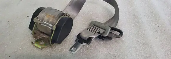 Renault Scenic I Rear seatbelt