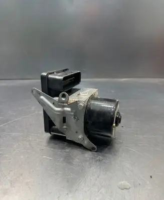 BMW 1 E81 E87 ABS Pump 6769845 10096008273 00007442D2
