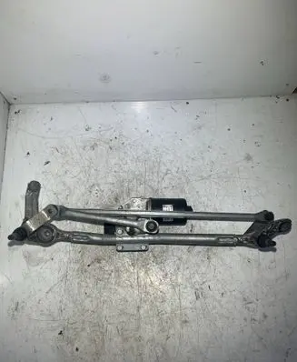BMW 3 E92 E93 Front wiper linkage and motor
