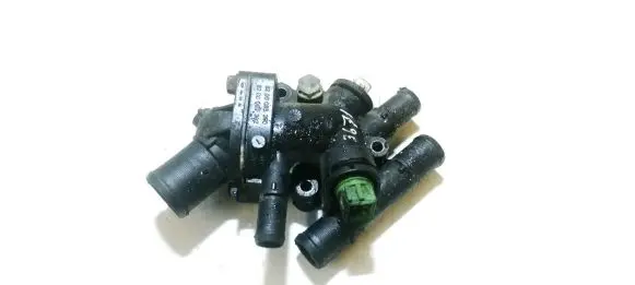 Volvo S40, V40 Engine coolant pipe/hose 8200055390 8200055392