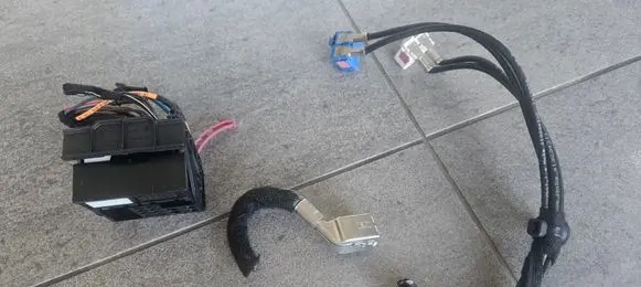 Mercedes-Benz E W212 Sound system wiring loom A0015451530 A2129005212
